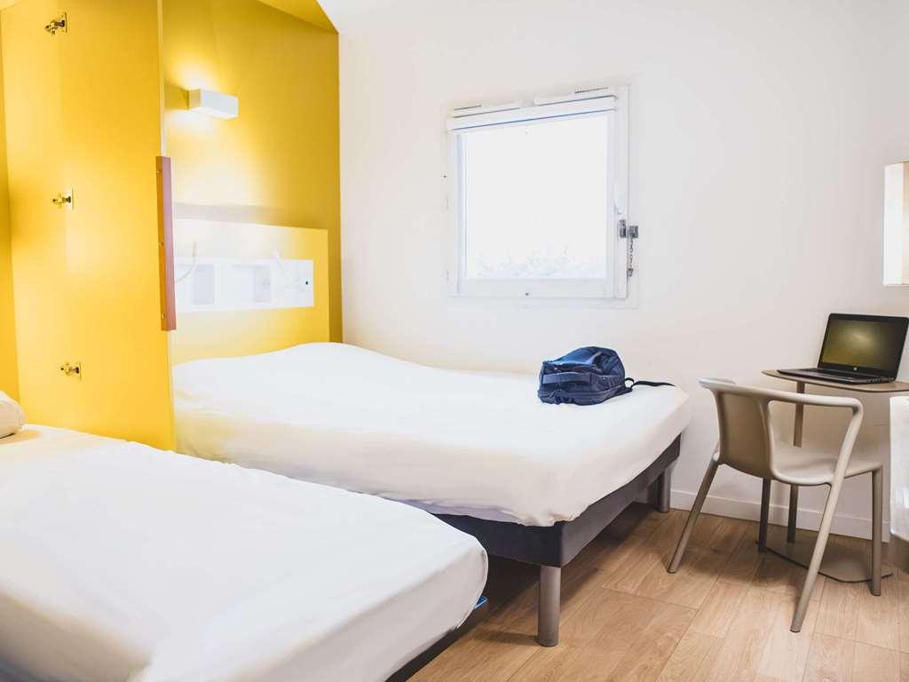 Ibis Budget Dijon Saint Apollinaire الغرفة الصورة